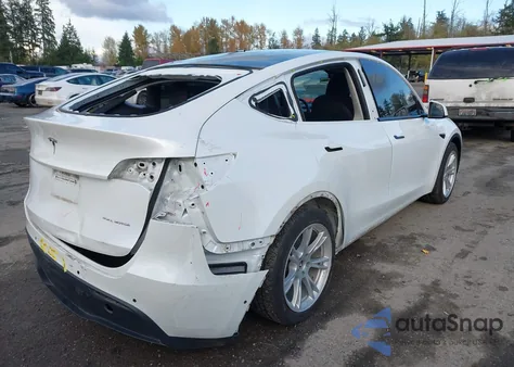 2020 Tesla Model Y Long Range Dual Motor All-Wheel Drive from USA, damaged, VIN 5YJYGDEE4LF057835